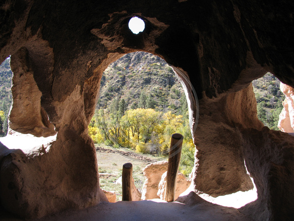 Bandelier Cave